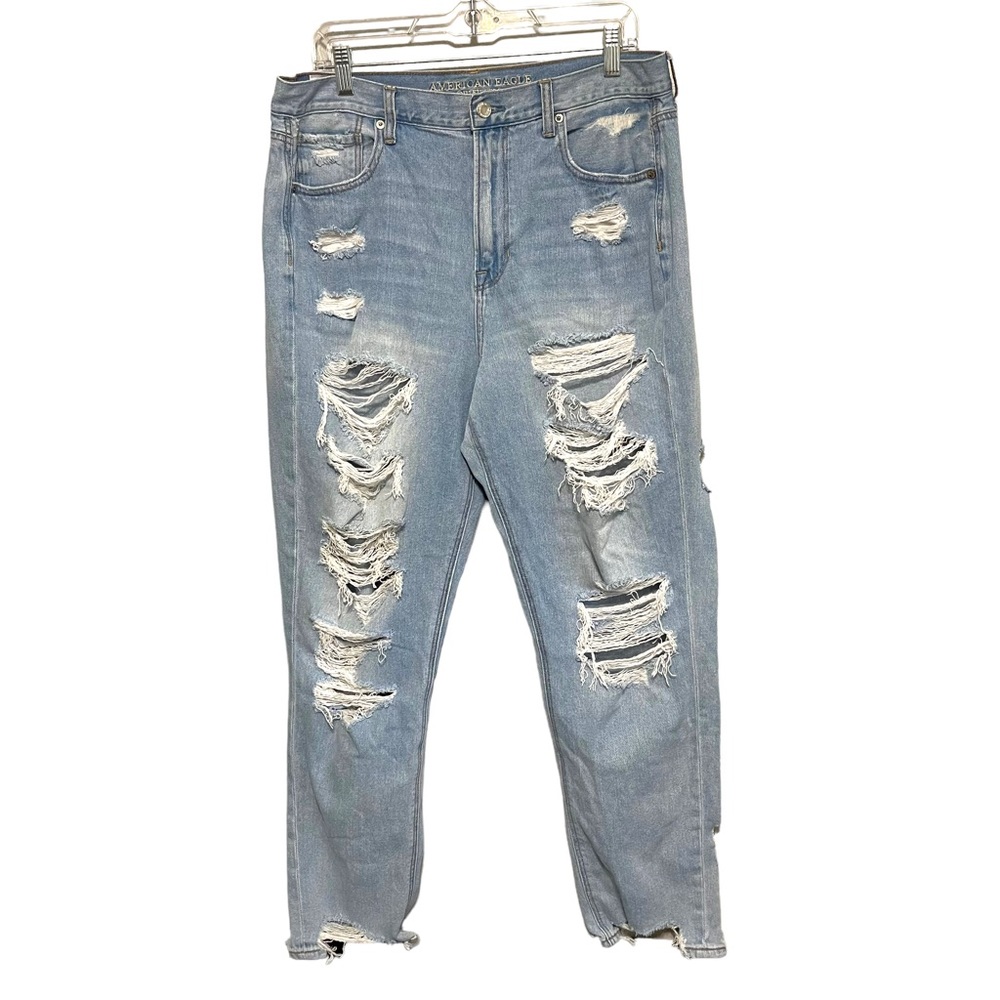 American Eagle Mom Jeans Light Wash Highly Distressed Grunge Womens 16L